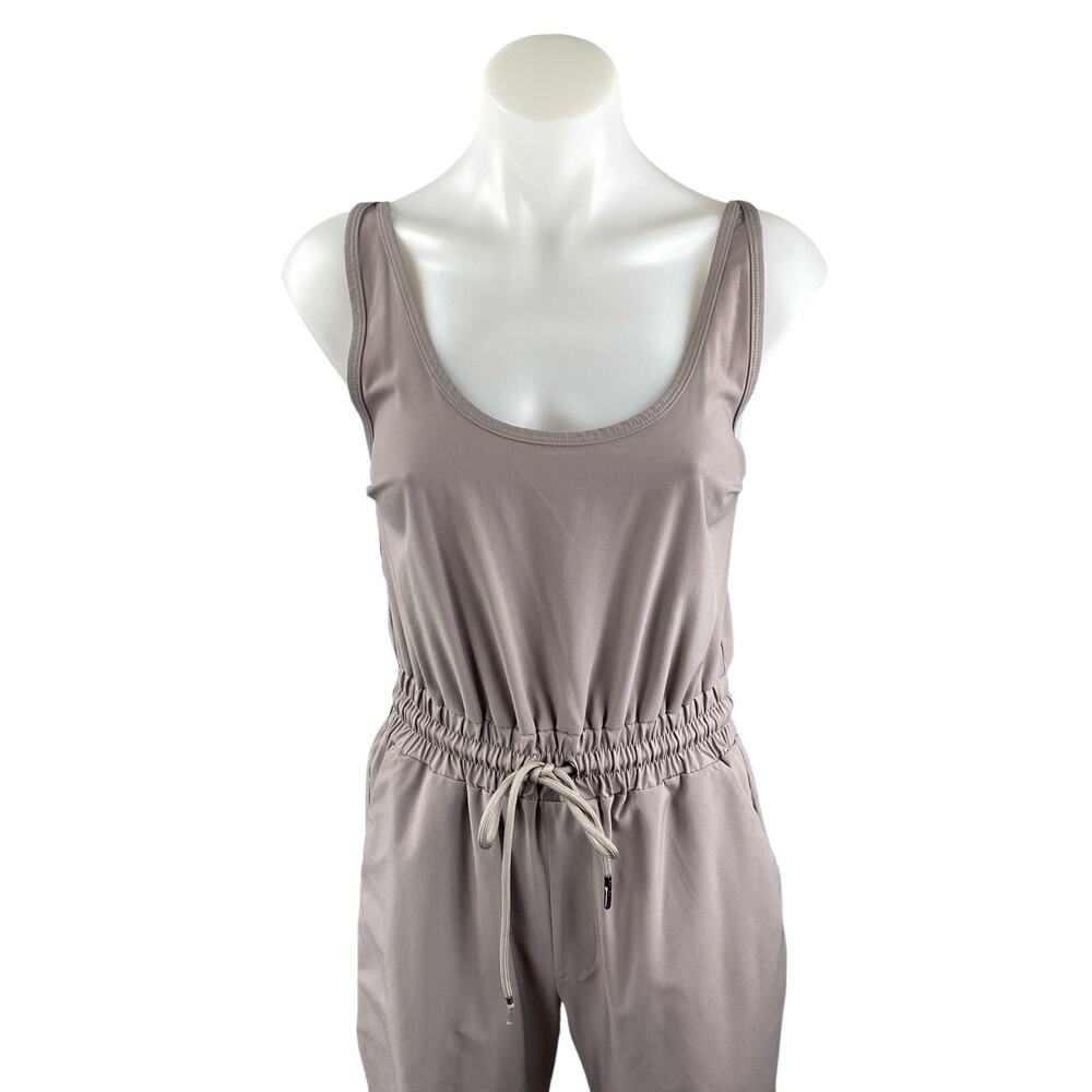 Abercrombie & Fitch Scoop Neck Sleeveless One Piece Tank Jumpsuit Romper Size XS - Picture 2 of 5